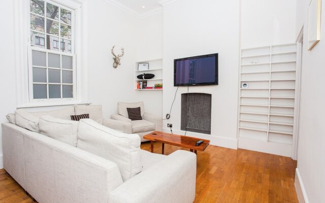 3 Bedroom Marylebone Ground Floor Flat