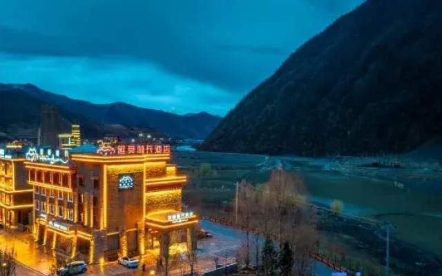 Yamolinka   Hotel