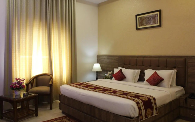 Regal Hotel & Restaurant