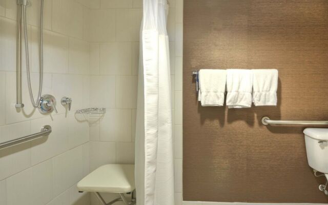 Fairfield Inn & Suites Raleigh Crabtree Valley