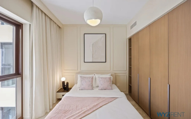 Pink Panther Soft Glam 1BR in Surf 2