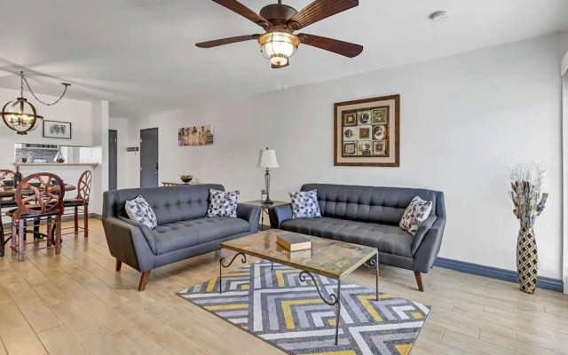 NEW Camelback House Walk to Old Town