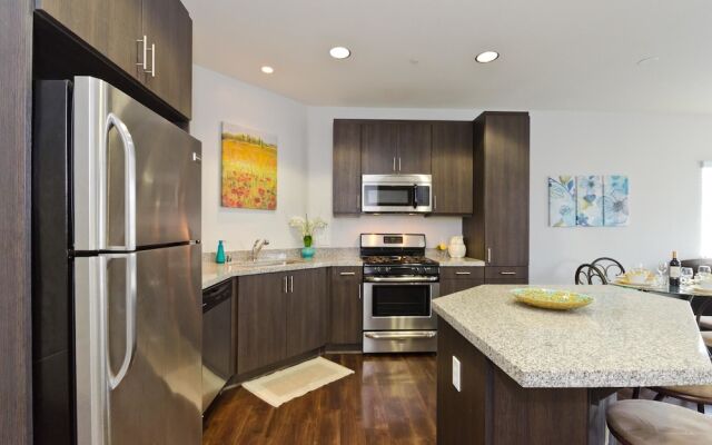 LA007 3 Bedroom Apartment By Senstay