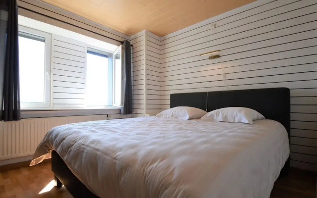 Rochehaut Hideaway With Tub