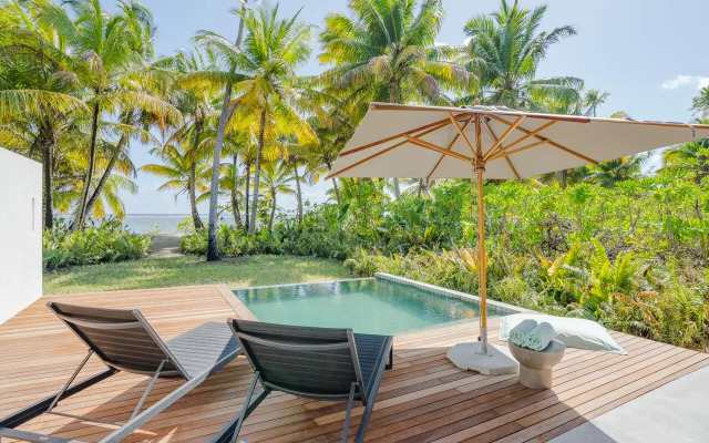 Alphonse Island Resort