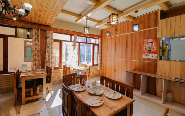 Fabhotel Shandela