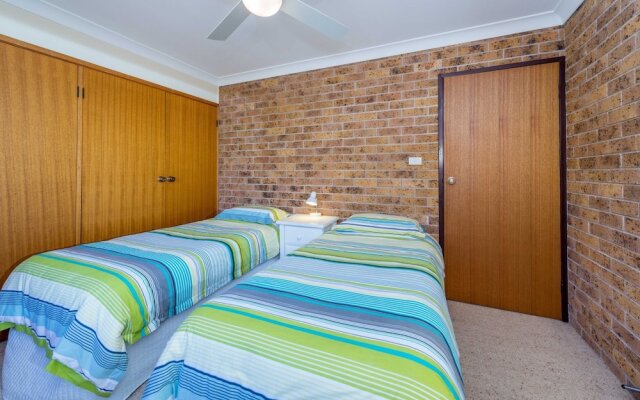 Columbia Close 2/9 - Nelson Bay