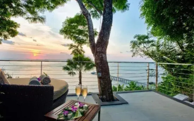 The Headland Villa 2