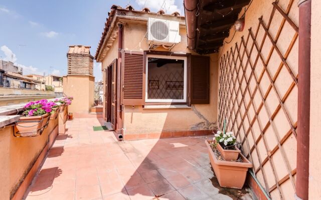 Romantic House in Trastevere