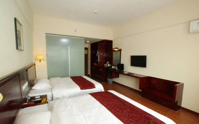 GreenTree Inn Guilin Lingui JinShan Square JinShui Road Express Hotel