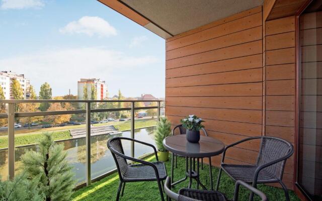 Blue Mandarin Apartments - Island