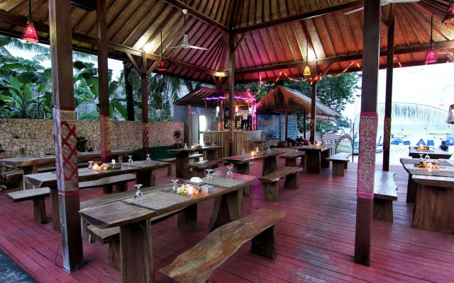 The Tanis Beach Resort Nusa Lembongan