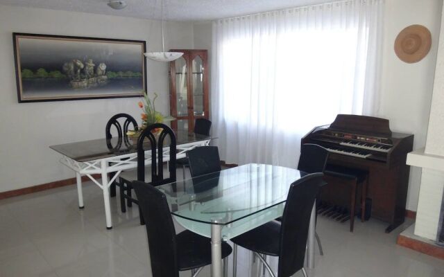 Bed and Breakfast La Uvilla