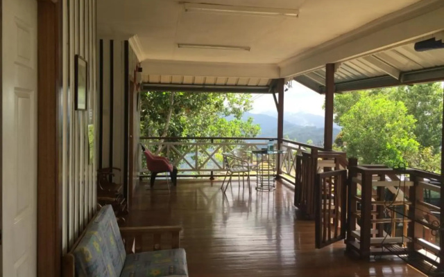 Kiansom Getaway Cabin