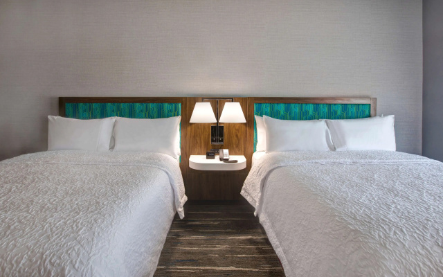 Hampton Inn & Suites Deptford