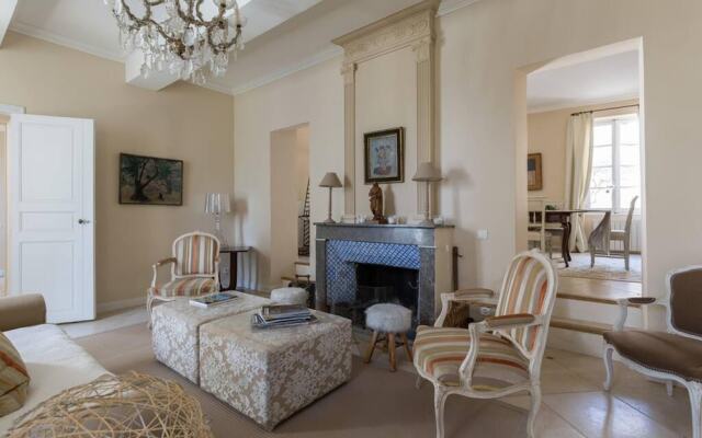 Villa With 6 Bedrooms in Saumane-de-vaucluse, With Private Pool, Furnished Garden and Wifi