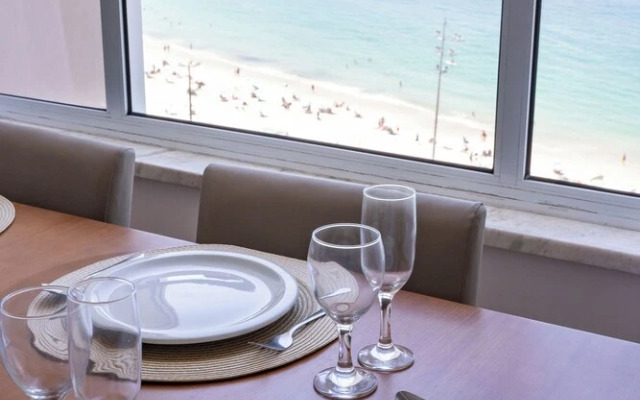 Vista para a praia de Copacabana - A1103