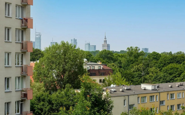 Apartment With Three Bedrooms by Renters