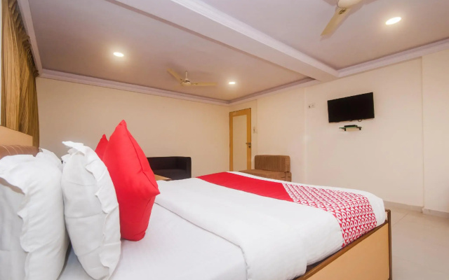 OYO 22535 Hotel Orbit Inn