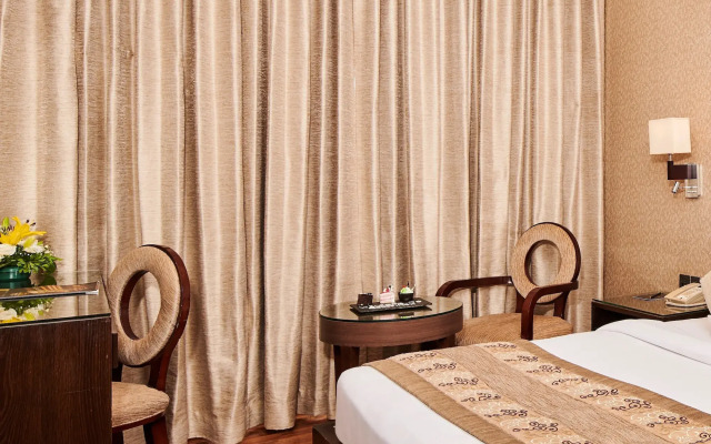 Goldfinch Hotel Mumbai