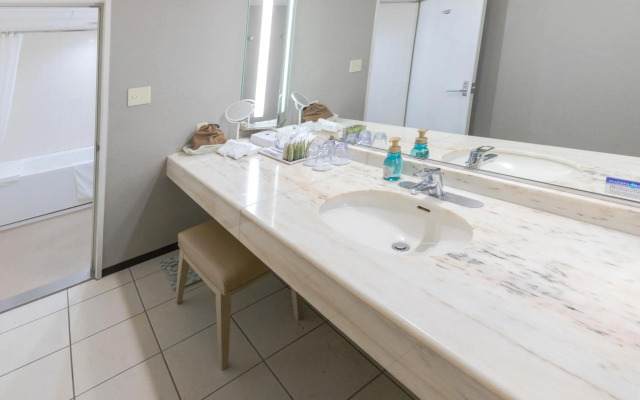 Premier Hotel Nakajima Park Sapporo