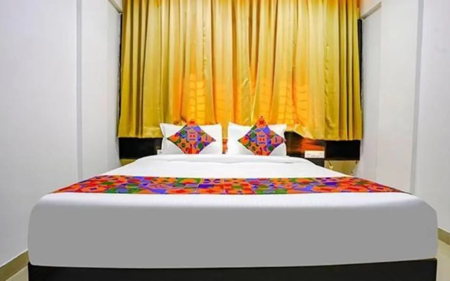 Fabhotel Woods Regency