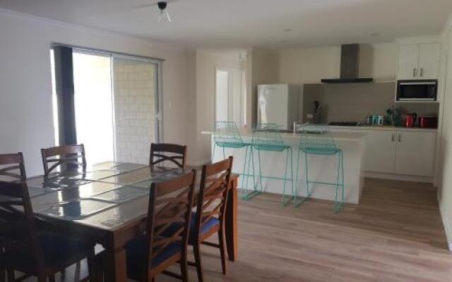 Towncrackers Guest house