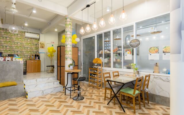 Lemon Siam Hostel