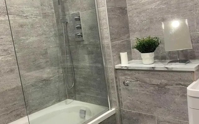 Spacious and Cosy 2 Bedroom Flat in Bermondsey