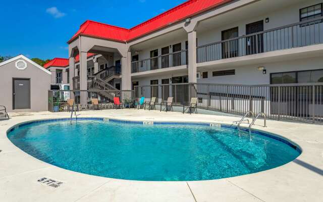 SureStay Hotel by Best Western Lenoir City
