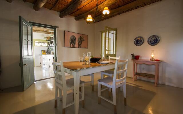 African Relish Cottages