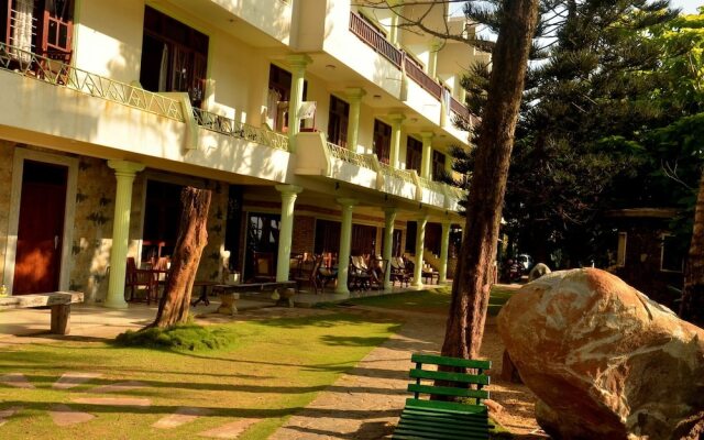 Time N Tide Beach Resort