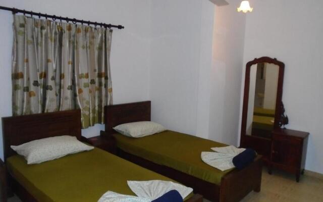 Shalona Holiday Home