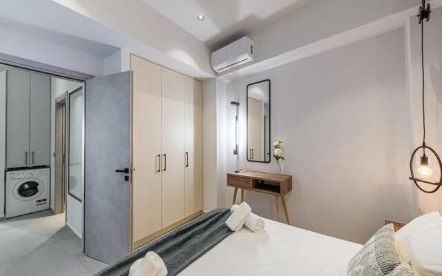 Noemie Apartments