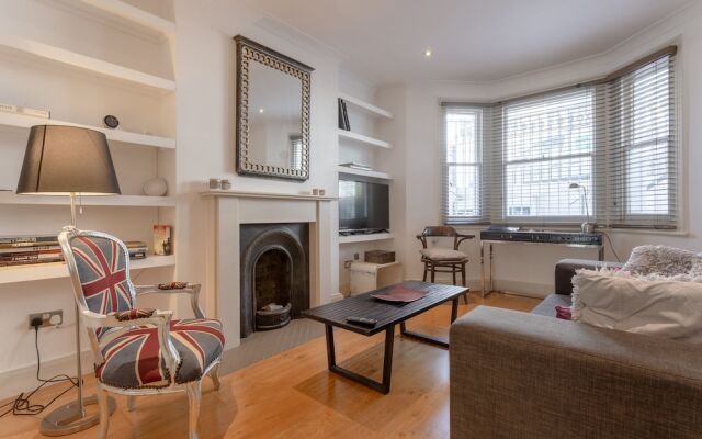 Spacious 1 Bedroom Flat in Fulham