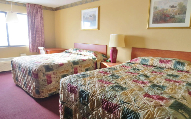 Days Inn & Suites by Wyndham Caseyville