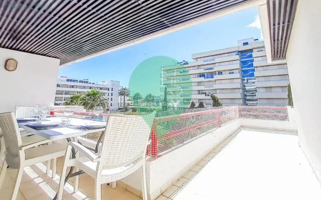 L9 Incrível e espaçoso apartamento de dois quartos
