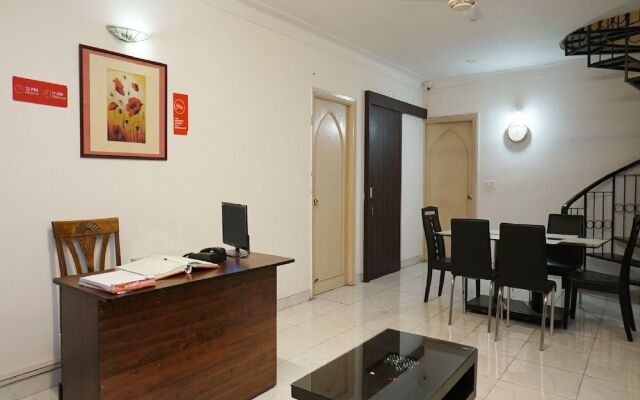 OYO 23239 10 Blossoms Service Apartments