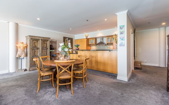 QV Waterfront Apt on Princes Wharf - 941