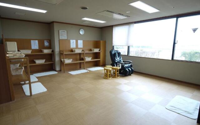 Route Inn Grantia Komatsu Airport