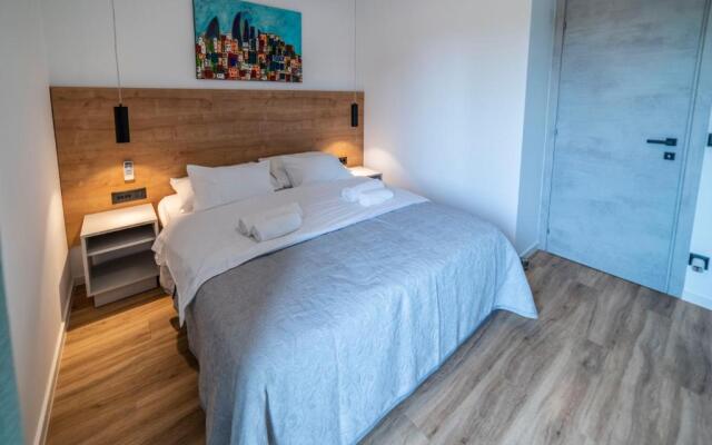 PINNA RESIDENCE - Datul