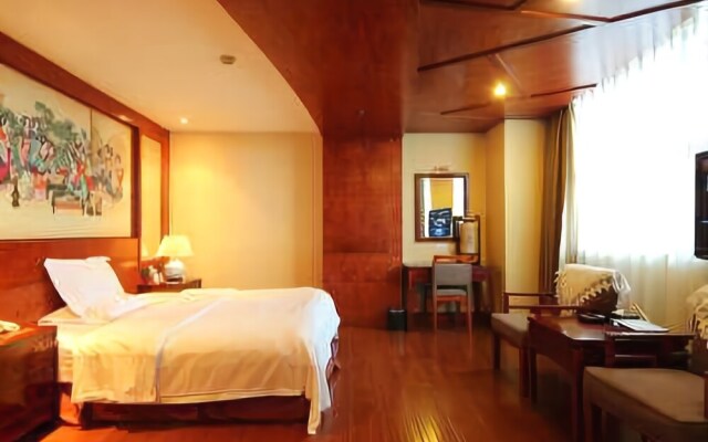Caizhi Dongfang Hotel