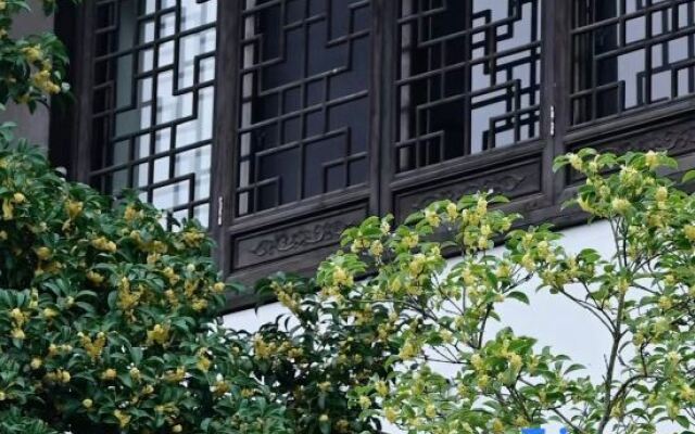 Yangzhou Slender West Lake Fuhui Jingshe Hotel
