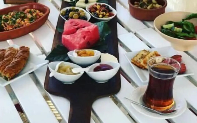 Alacati Alaris Otel