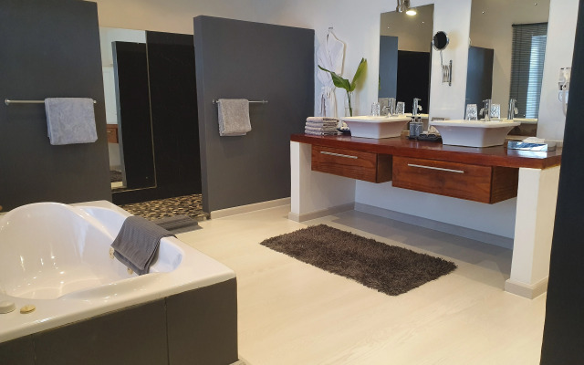 De Kloof Luxury Estate