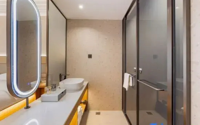 Mai Tian Xuan Gong Hotel