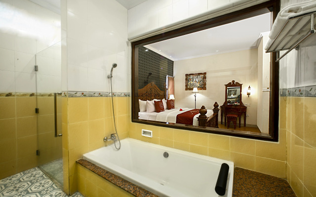 Puri Saron Hotel Baruna Beach Cottages