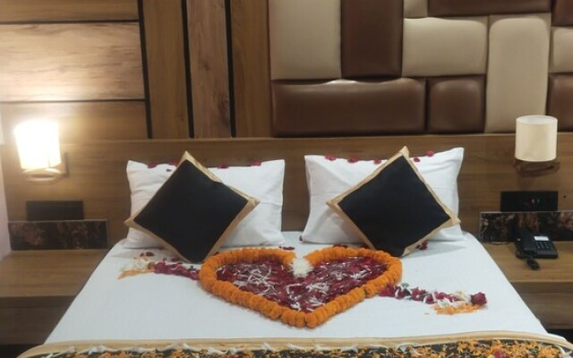 Poddar Residency