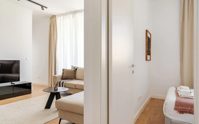 Yamas Urban Living Sequoia Residence