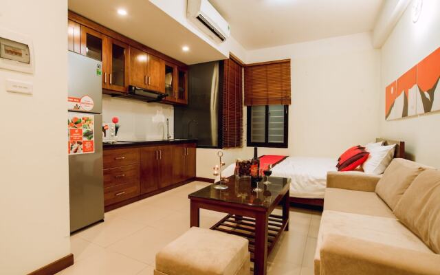 Crystal Hotel My Dinh